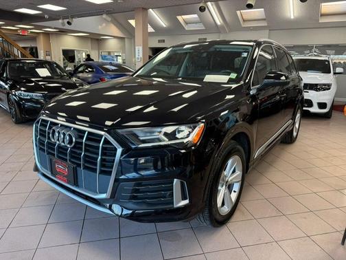 2021 Audi Q7 45 Premium