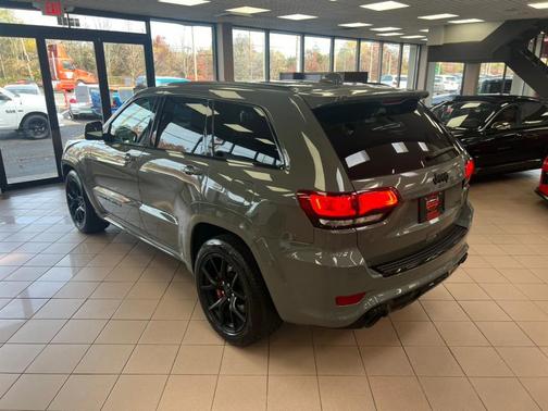 2020 Jeep Grand Cherokee SRT