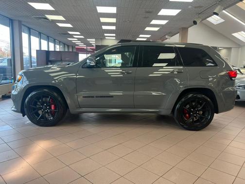 2020 Jeep Grand Cherokee SRT