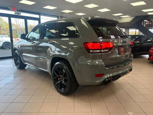2020 Jeep Grand Cherokee SRT