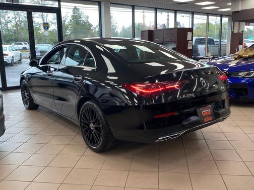 Night Black 2025 Mercedes-Benz CLA 250 4MATIC