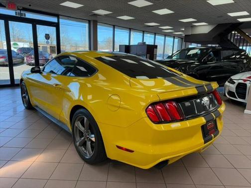 2016 Ford Mustang V6