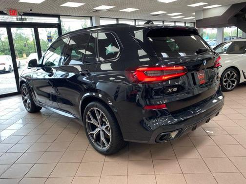 Black Sapphire Metallic 2021 BMW X5 xDrive40i