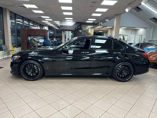 2021 Mercedes-Benz AMG C 63 Base