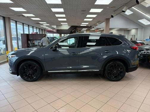 2022 Mazda CX-9 Carbon Edition