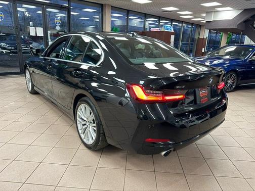 2024 BMW 330 330i xDrive Sedan