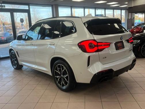 2023 BMW X3 M40i