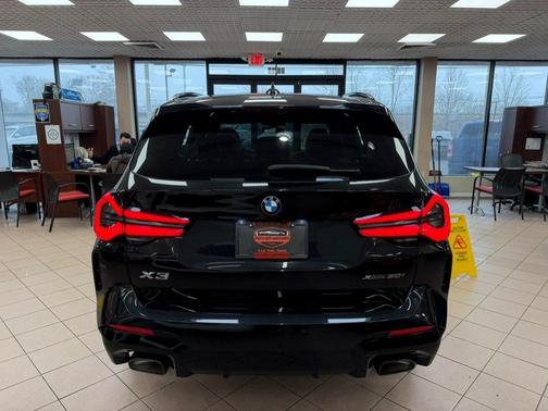 2023 BMW X3 xDrive30i
