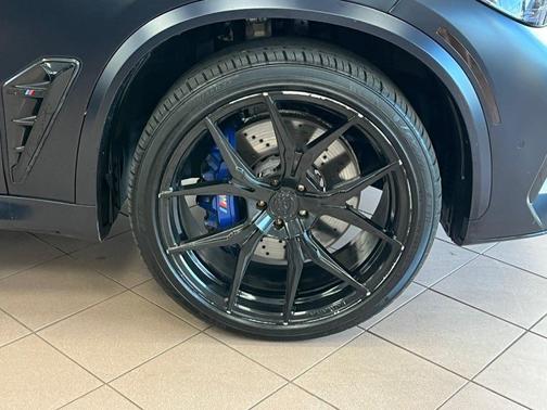 Black Sapphire Metallic 2021 BMW X5 M Base