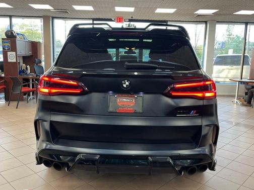 Black Sapphire Metallic 2021 BMW X5 M Base