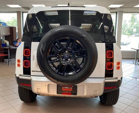 Fuji White 2025 Land Rover Defender 110 P300 S