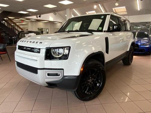 Fuji White 2025 Land Rover Defender 110 P300 S