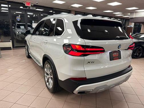 2024 BMW X5 xDrive40i