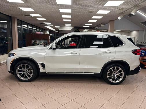 2024 BMW X5 xDrive40i