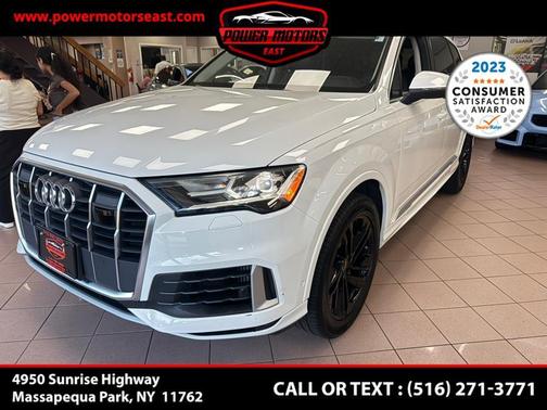 2022 Audi Q7 55 Premium Plus