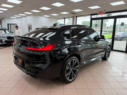 Black Sapphire Metallic 2020 BMW X4 M AWD