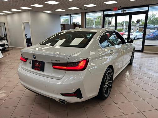 2022 BMW 330 330i xDrive Sedan North America