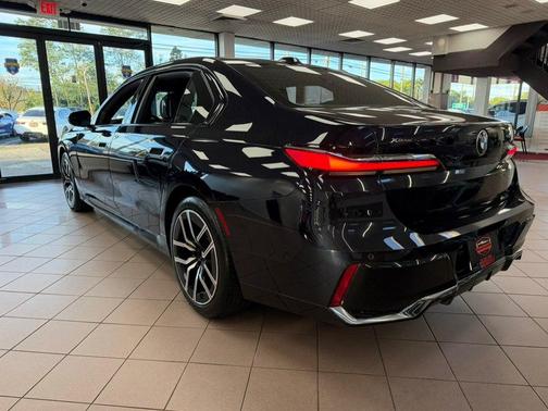 Carbon Black Metallic 2025 BMW 740 740i xDrive Sedan
