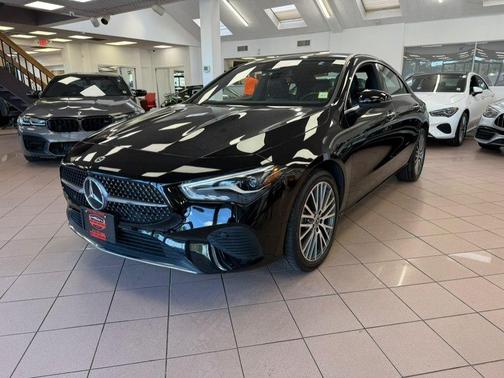 Night Black 2025 Mercedes-Benz CLA 250 4MATIC