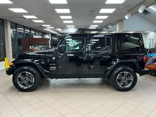 2023 Jeep Wrangler Sahara 4 Door 4x4