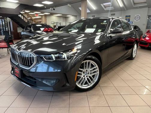 Gray 2025 BMW 530 530i xDrive Sedan