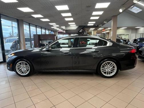 Gray 2025 BMW 530 530i xDrive Sedan