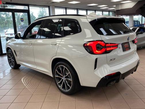 Alpine White 2023 BMW X3 xDrive30i