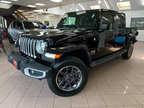 Black 2020 Jeep Gladiator Overland