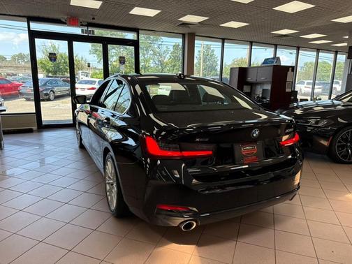 2024 BMW 330 330i xDrive Sedan