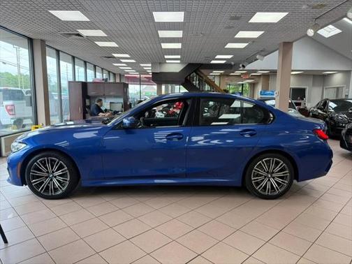 2021 BMW 330 i xDrive