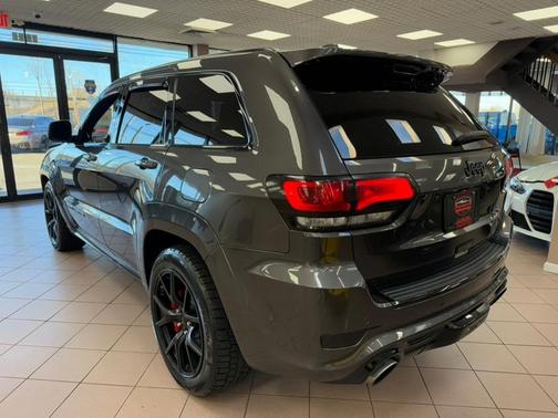 2020 Jeep Grand Cherokee SRT