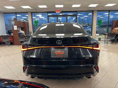 2021 Lexus IS 350 Base