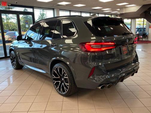 Dravit Grey Metallic 2022 BMW X5 M Base
