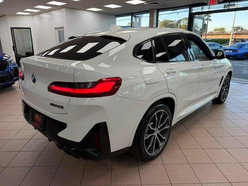 Alpine White 2023 BMW X4 M40i Sports Activity Coupe