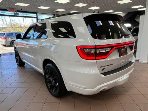 White Knuckle Clearcoat 2023 Dodge Durango GT Premium