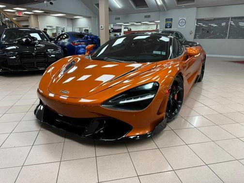 2019 McLaren 720S Base