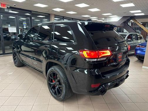 2020 Jeep Grand Cherokee SRT