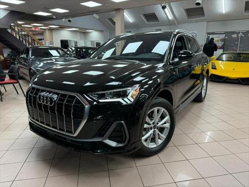 2023 Audi Q3 S line Premium 45 TFSI quattro
