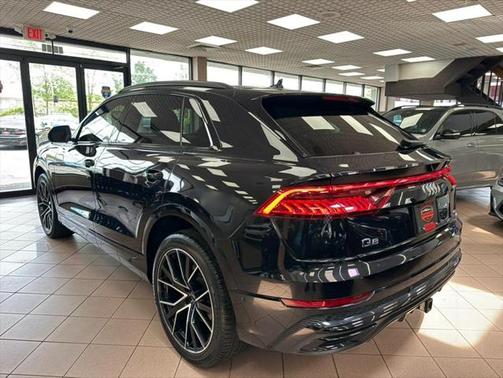 2021 Audi Q8 55 Premium Plus