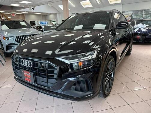 2021 Audi Q8 55 Premium Plus