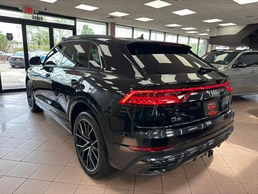 2021 Audi Q8 55 Premium Plus