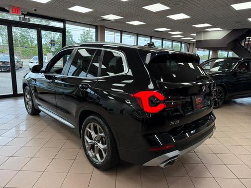 Black Sapphire Metallic 2022 BMW X3 xDrive30i