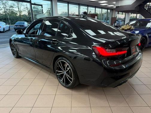 Black Sapphire Metallic 2020 BMW M340 i xDrive
