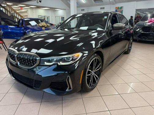 Black Sapphire Metallic 2020 BMW M340 i xDrive
