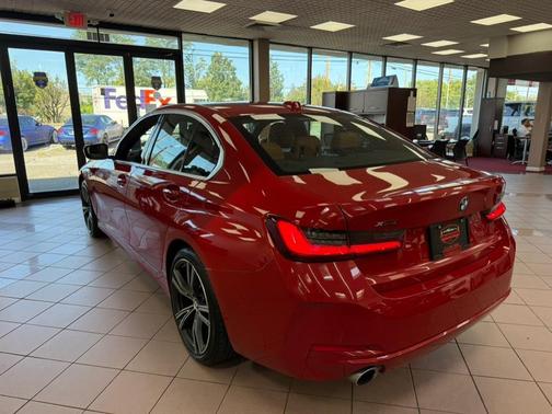 2024 BMW 330 i xDrive