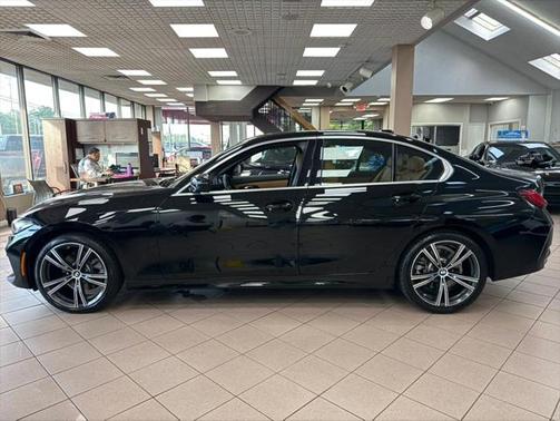 2024 BMW 330 i xDrive