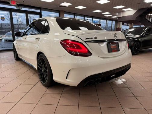 designo Diamond White Metallic 2021 Mercedes-Benz AMG C 63 S