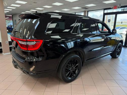 DB Black Clearcoat 2024 Dodge Durango GT Plus