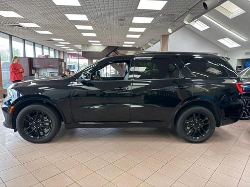 DB Black Clearcoat 2024 Dodge Durango GT Plus