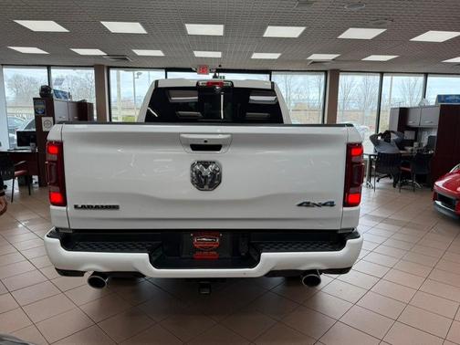 Bright White Clearcoat 2024 RAM 1500 Laramie